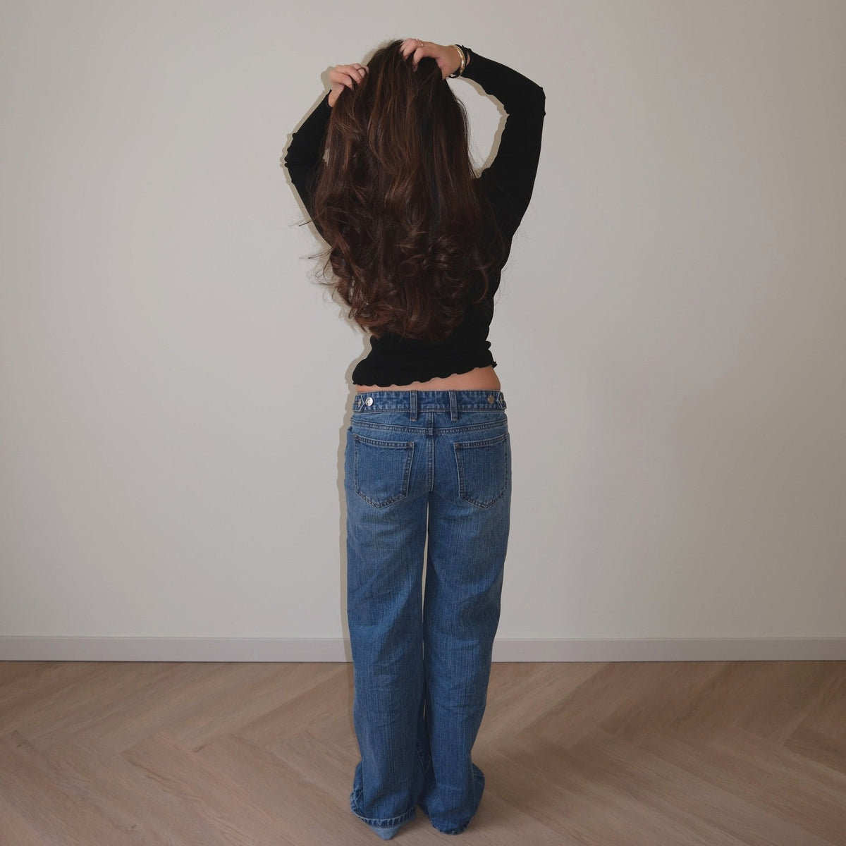 Loose staple jeans