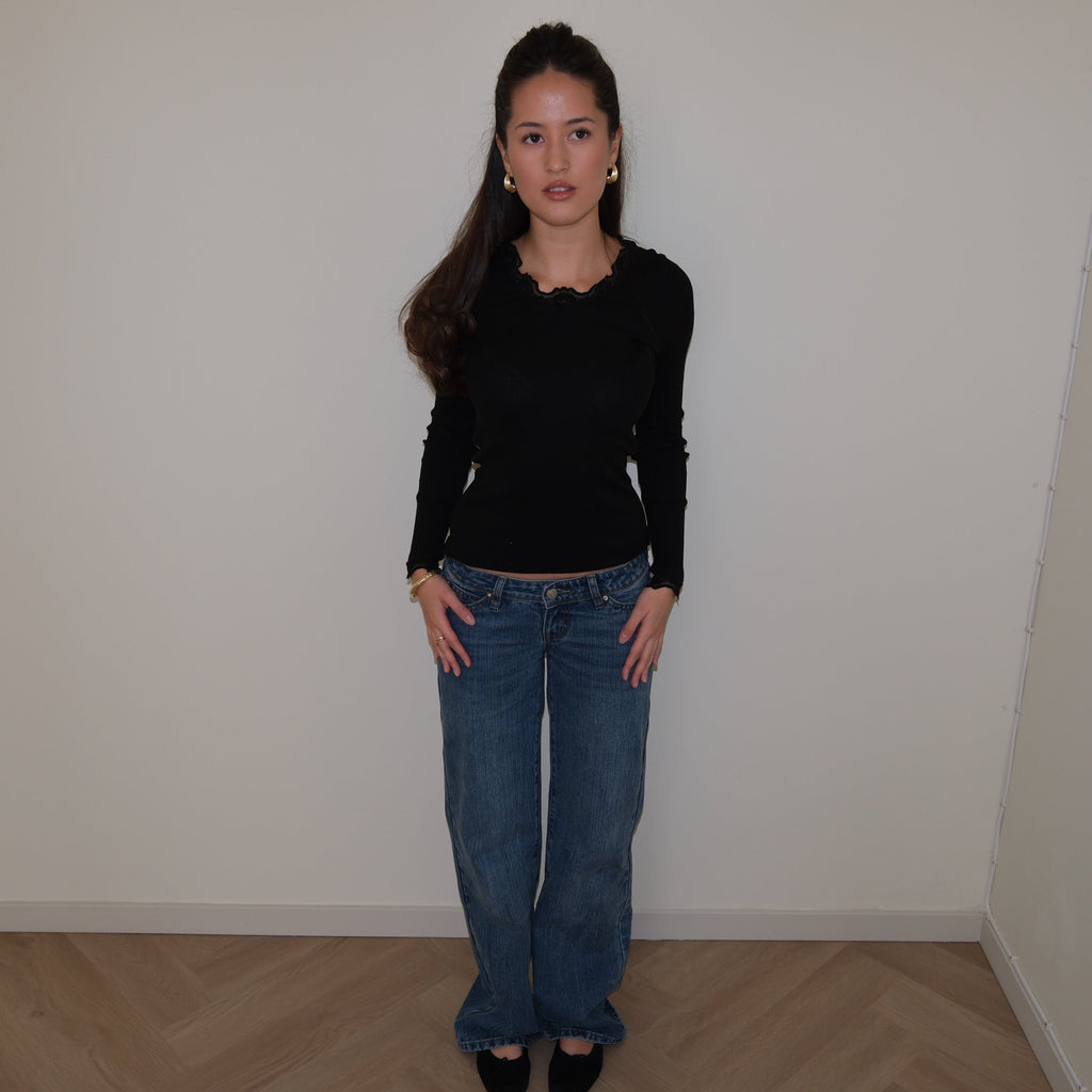 Loose staple jeans